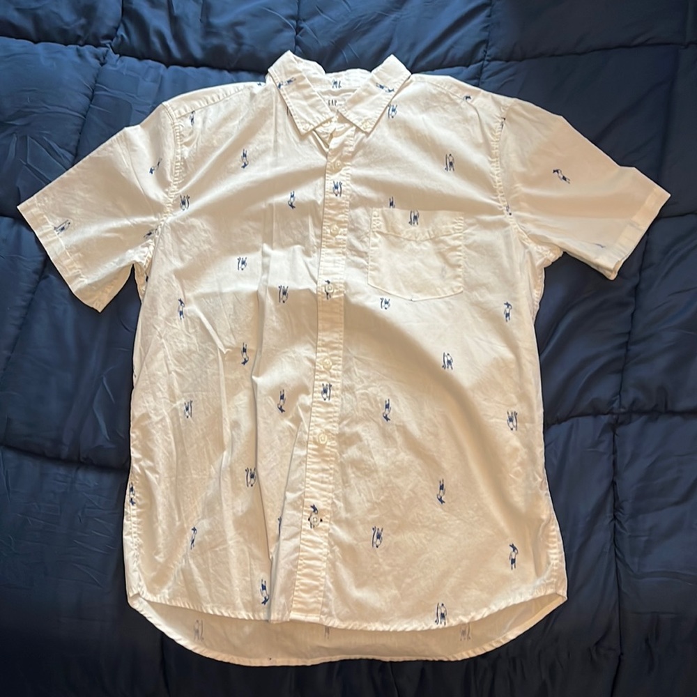 Button up short sleeve surfer print shirt